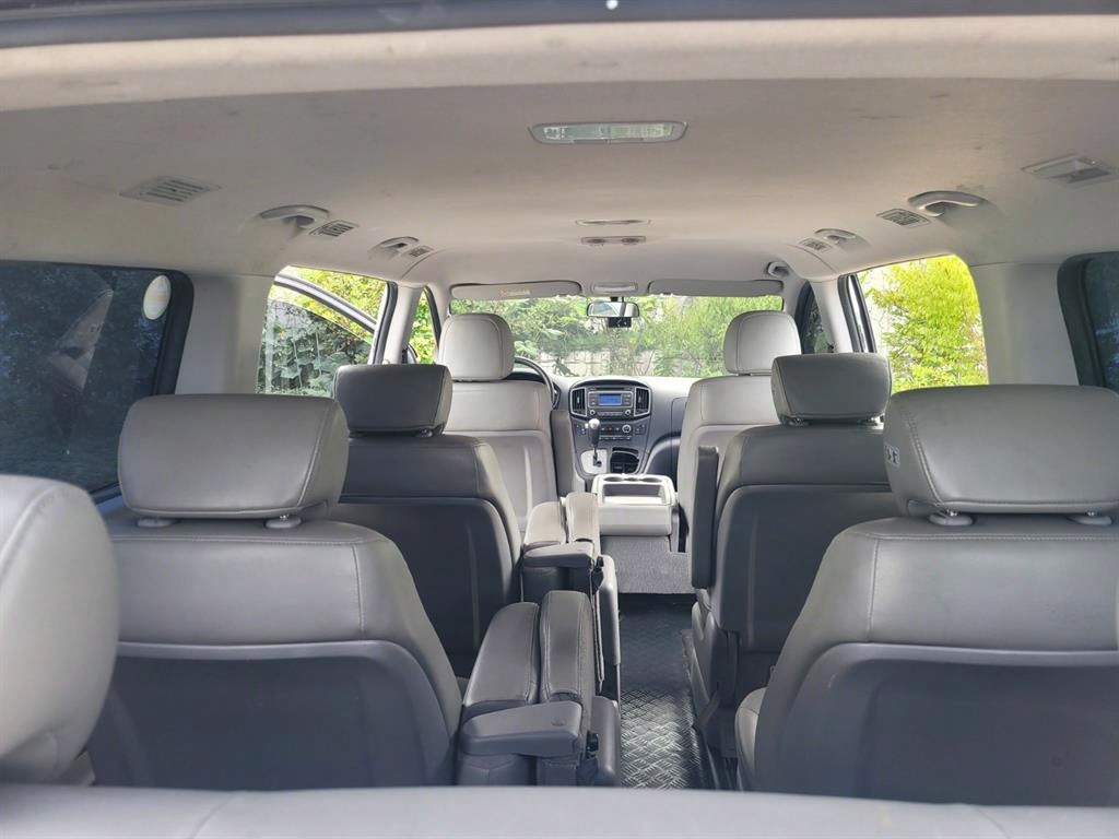 HYUNDAI Starex 2016 Plateado - Importación desde Corea - HF Imports Iquique - Foto 17