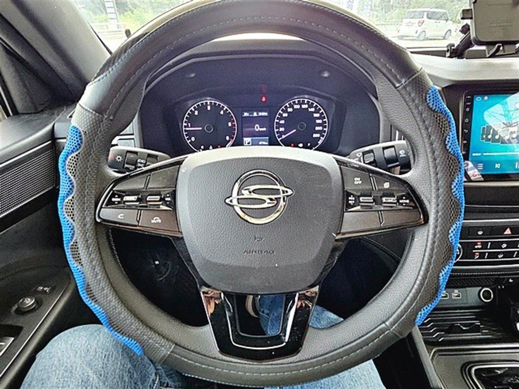 Ssangyong Rexton - Vista 10