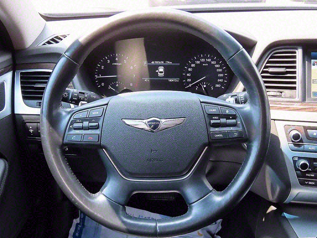 Genesis G80 - Vista 7