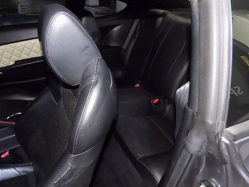 HYUNDAI Genesis - Vista 7