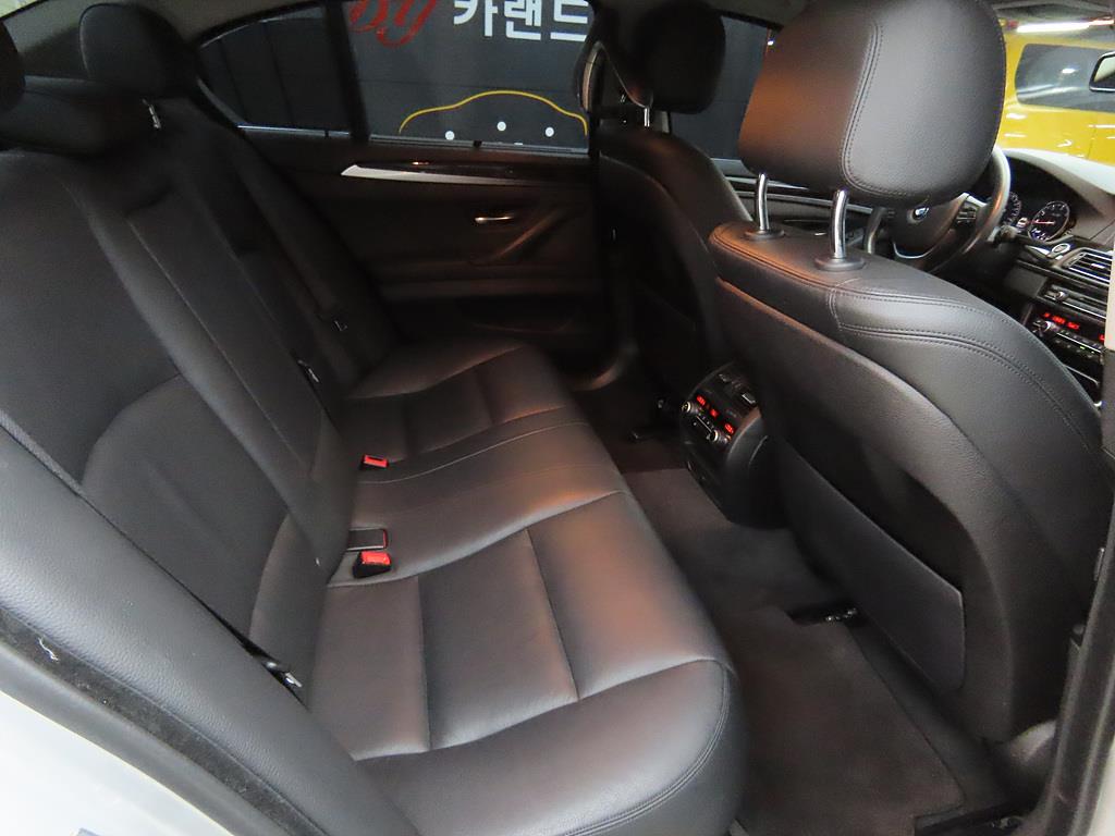 BMW 5 Series - Vista 6