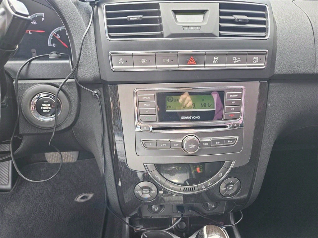 Ssangyong Rexton - Vista 10