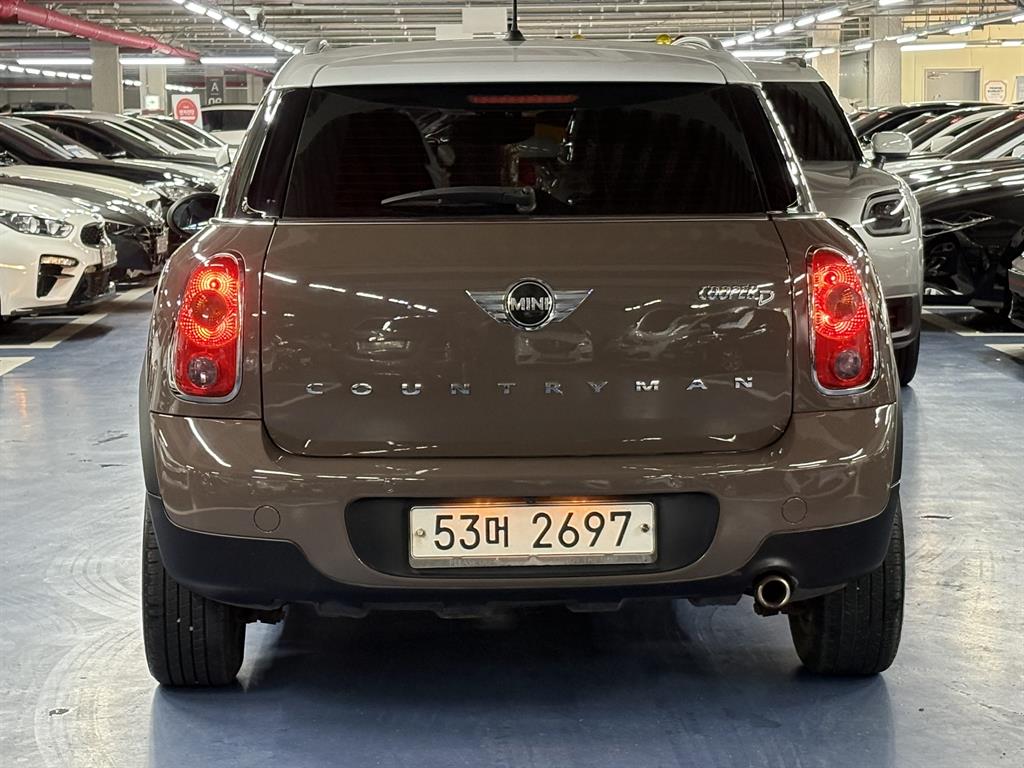 Mini Countryman - Vista 4