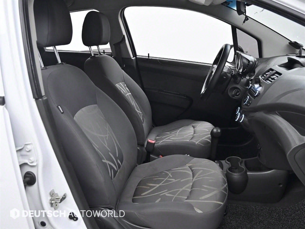 Chevrolet Spark - Vista 10