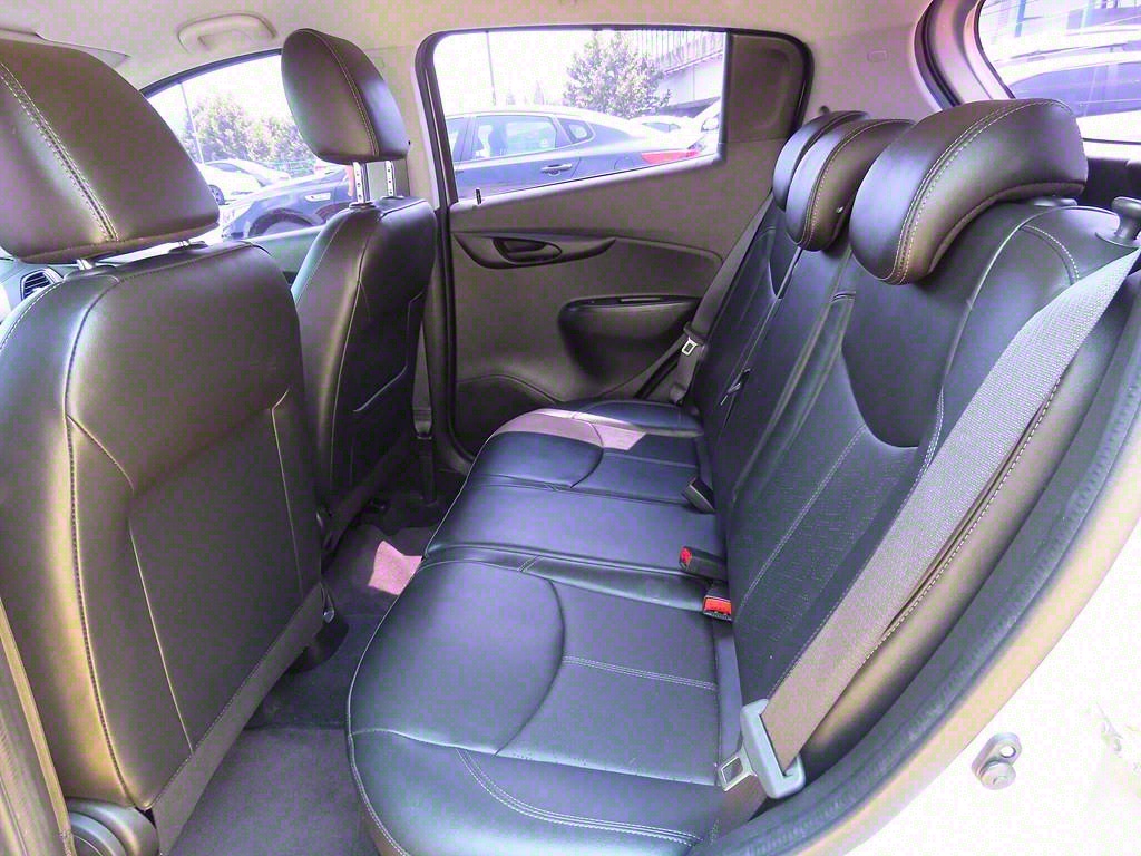 Chevrolet Spark - Vista 8