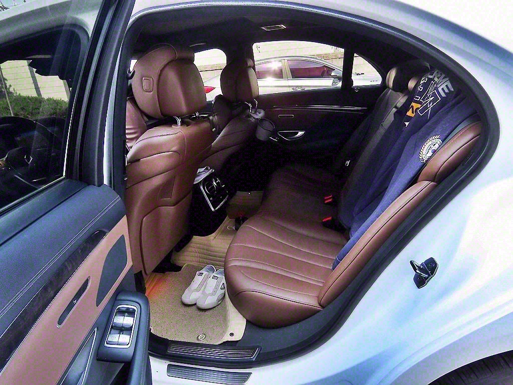 Mercedes Benz S Class - Vista 6