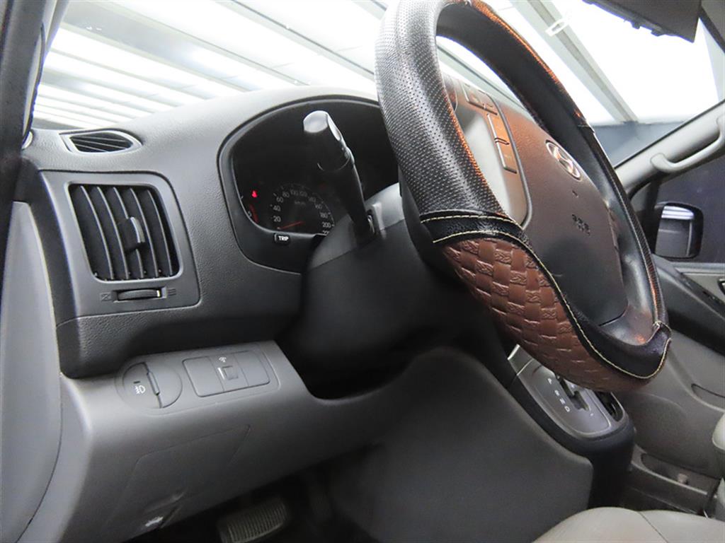 HYUNDAI Starex 2010 Plateado - Importación desde Corea - HF Imports Iquique - Foto 13