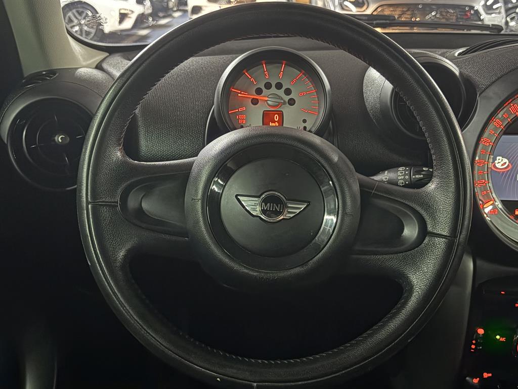 Mini Countryman - Vista 10