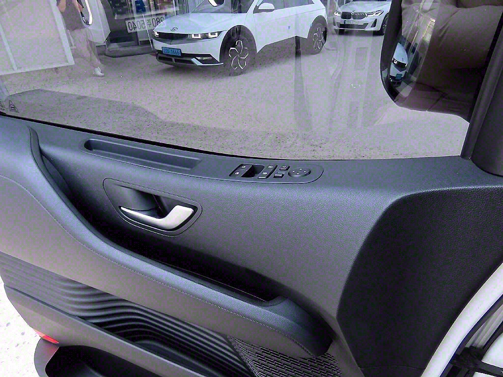 HYUNDAI Staria - Vista 12