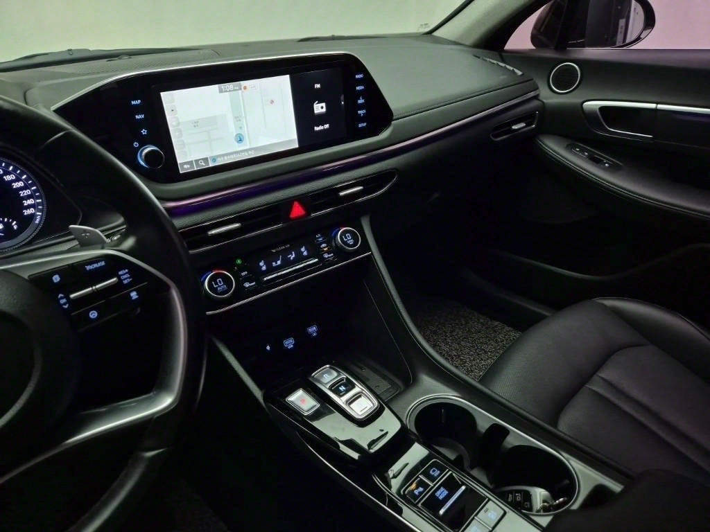 HYUNDAI Sonata - Vista 11