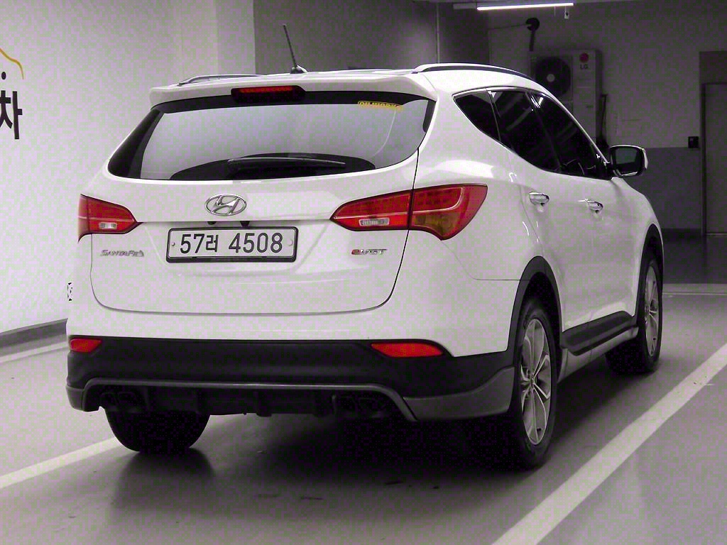 HYUNDAI Santa Fe - Vista 4