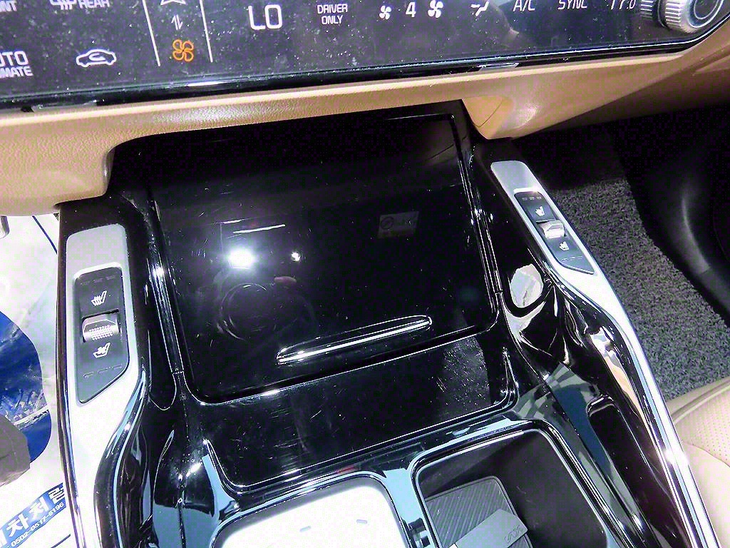 KIA Sorento - Vista 11