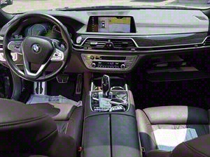 BMW 7 Series - Vista 10