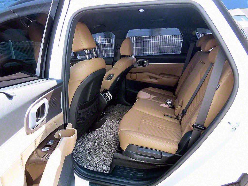 KIA Sorento - Vista 6