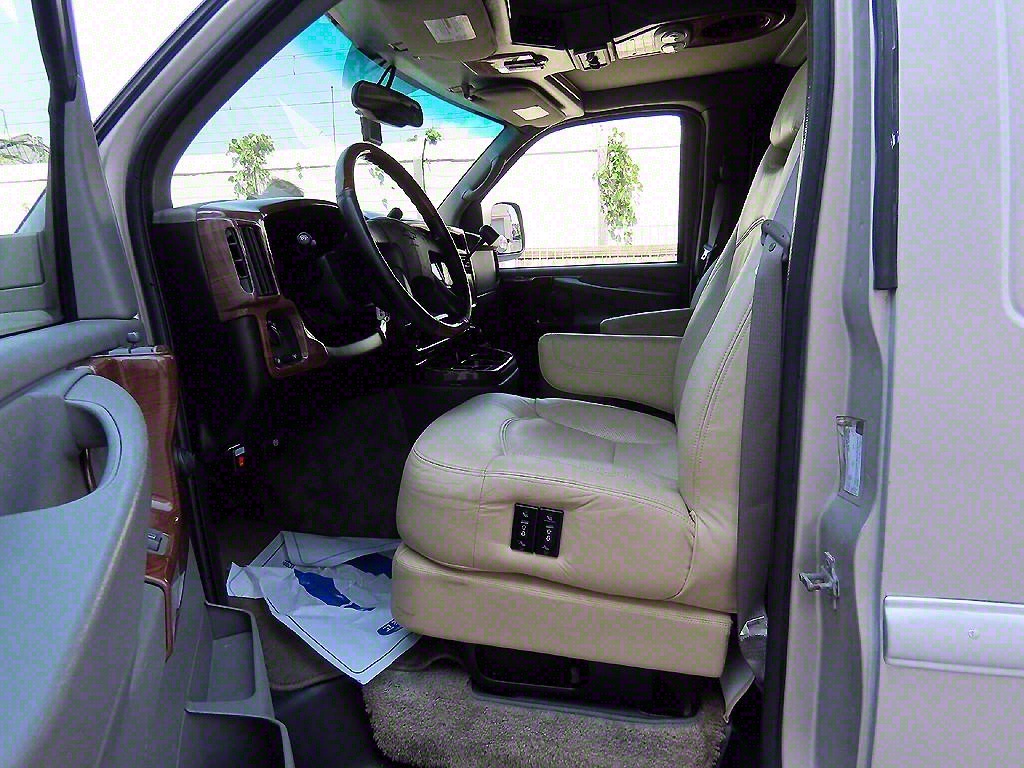 Chevrolet Express van - Vista 5