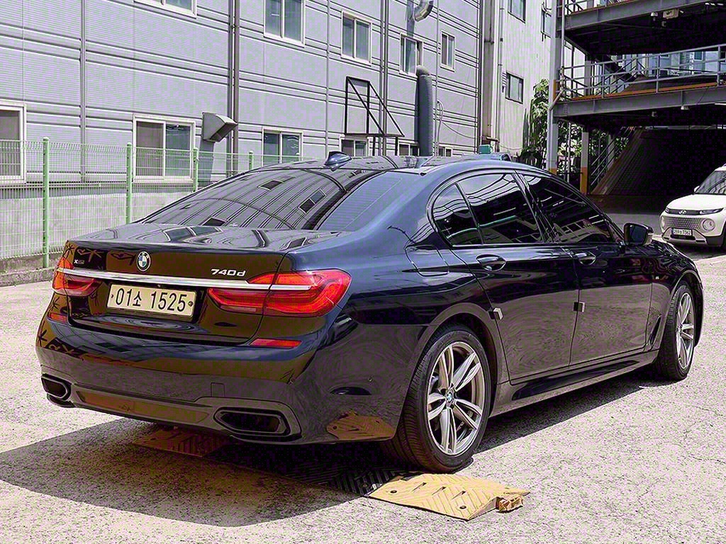 BMW 7 Series - Vista 7