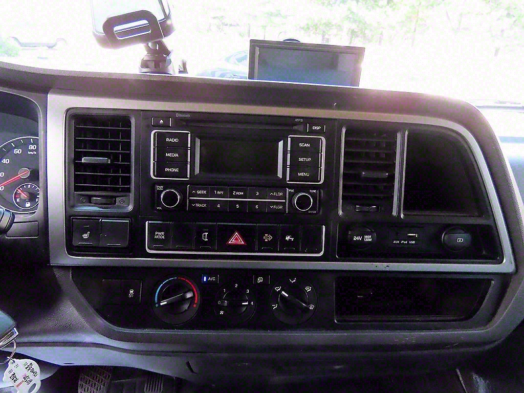 medium and large cargo Cargo 2020 Blanco - Importación desde Corea - HF Imports Iquique - Foto 14