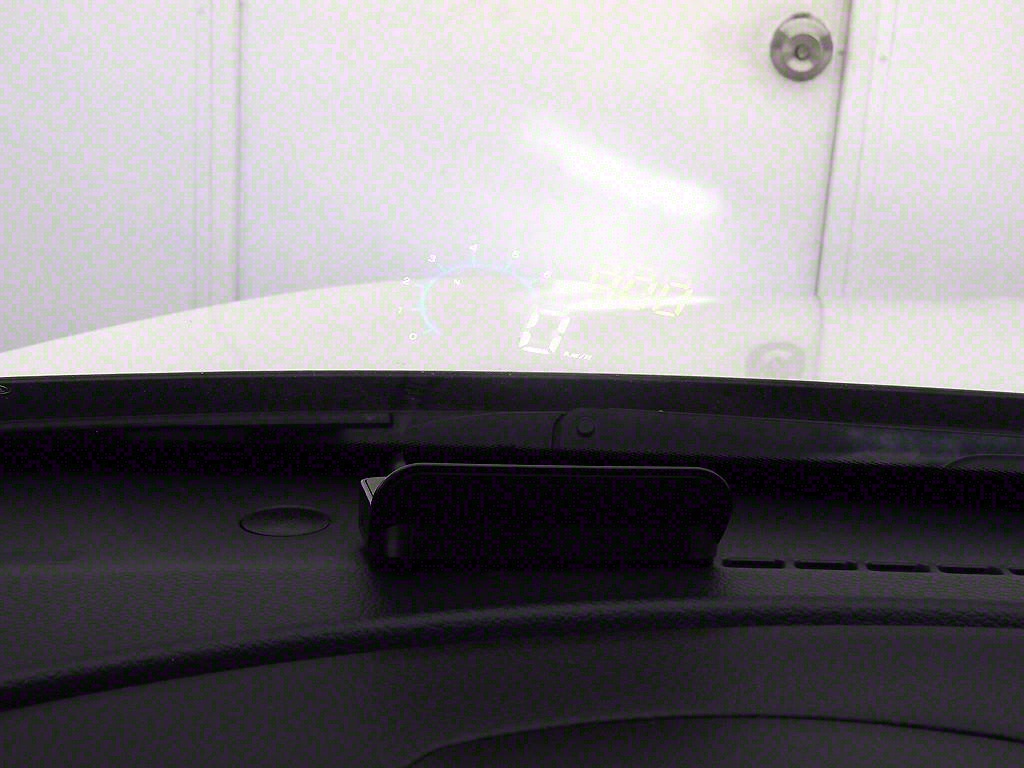 Ssangyong Tivoli 2015 Blanco - Importación desde Corea - HF Imports Iquique - Foto 16