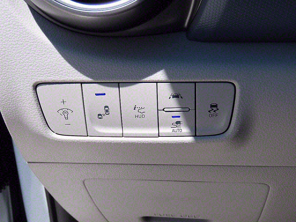 HYUNDAI Kona 2019 Blanco - Importación desde Corea - HF Imports Iquique - Foto 13