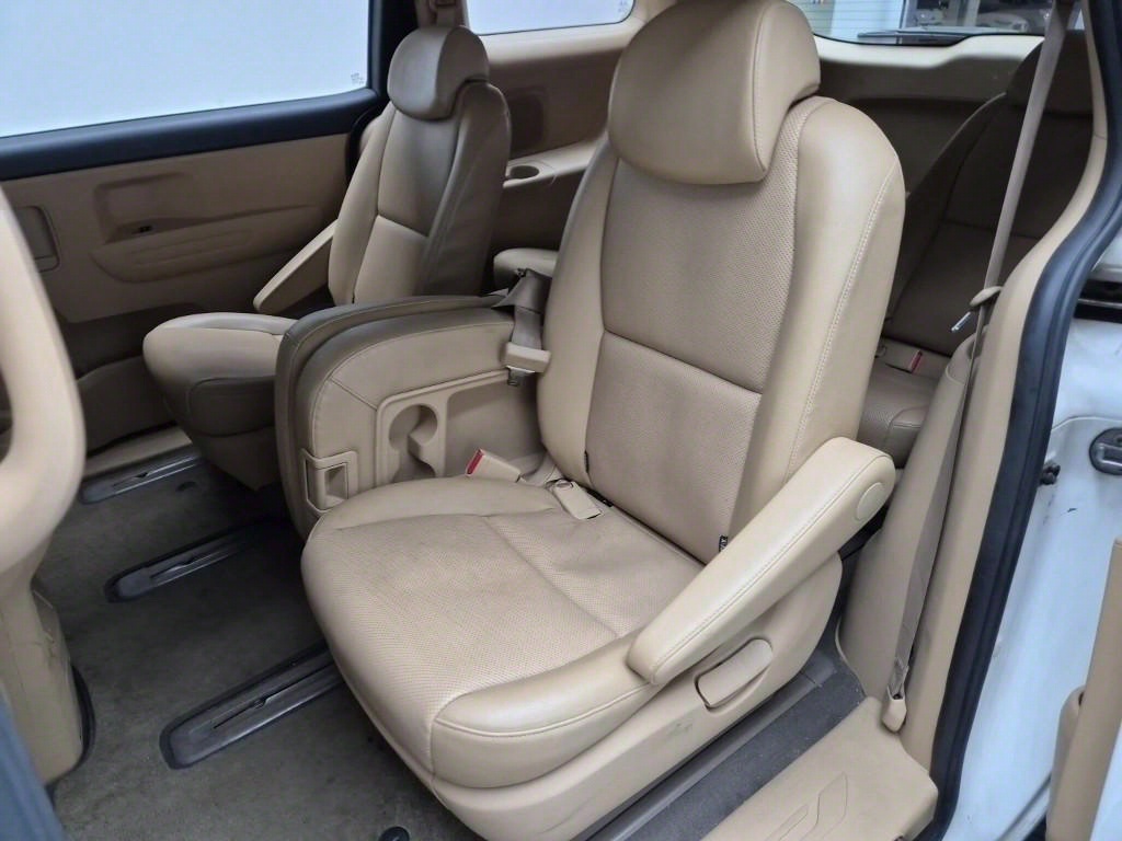 KIA Carnival 2017 Blanco - Importación desde Corea - HF Imports Iquique - Foto 15