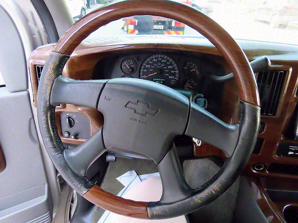 Chevrolet Express van - Vista 9