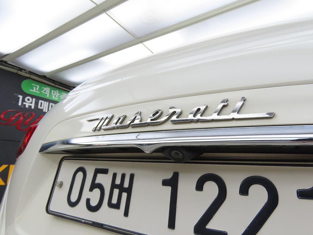 Maserati Ghibli 2015 Blanco - Importación desde Corea - HF Imports Iquique - Foto 17