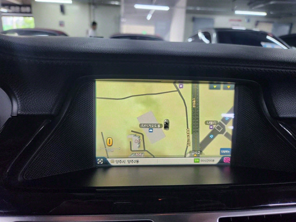 Mercedes Benz CLS Class - Vista 9