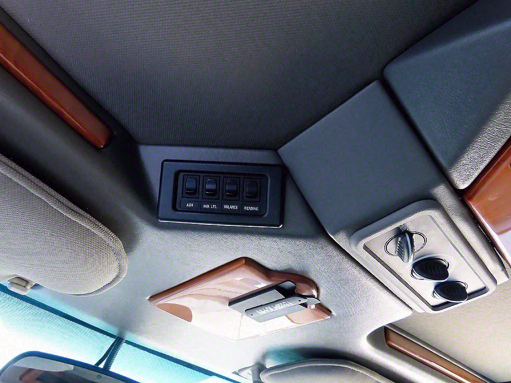 Chevrolet Express van 2006 Plateado - Importación desde Corea - HF Imports Iquique - Foto 17