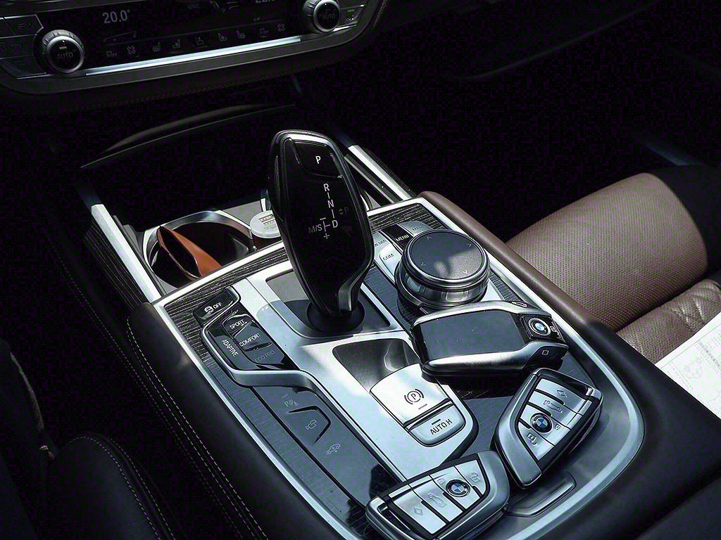 BMW 7 Series 2018 Negro - Importación desde Corea - HF Imports Iquique - Foto 7