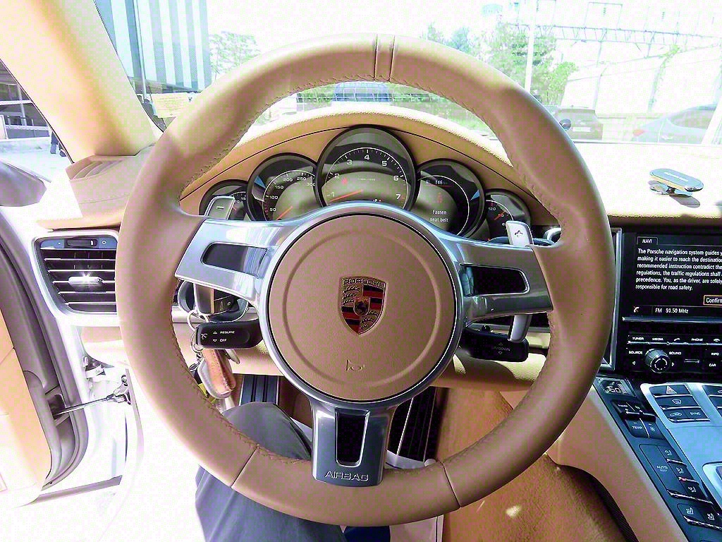 Porsche Panamera - Vista 8