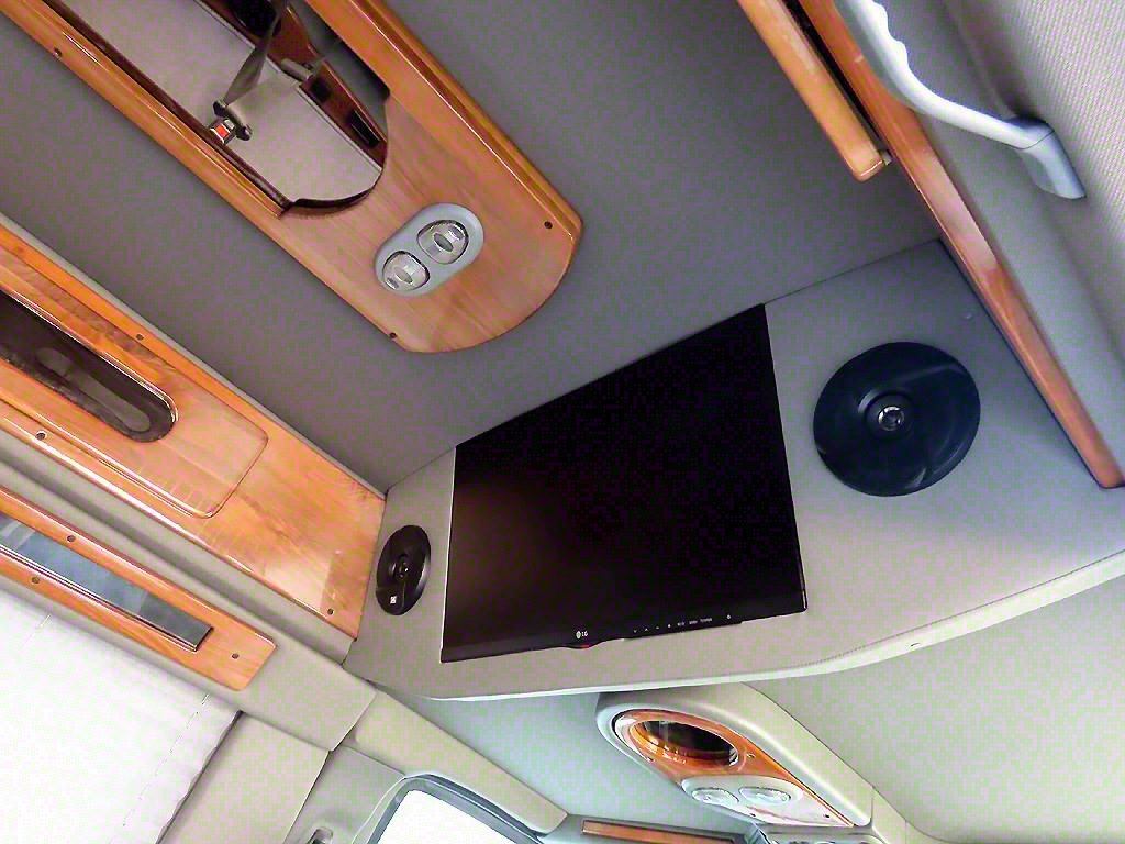 Chevrolet Express van 2006 Plateado - Importación desde Corea - HF Imports Iquique - Foto 18