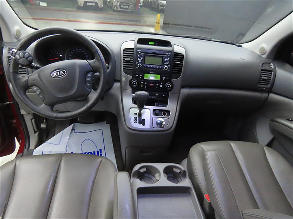 KIA Carnival - Vista 7