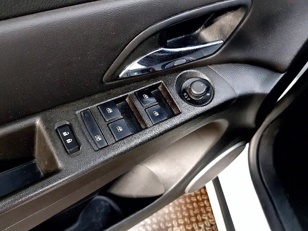 Chevrolet Cruise - Vista 11