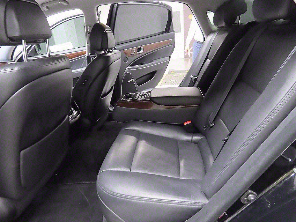 HYUNDAI Equus 2015 Negro - Importación desde Corea - HF Imports Iquique - Foto 9