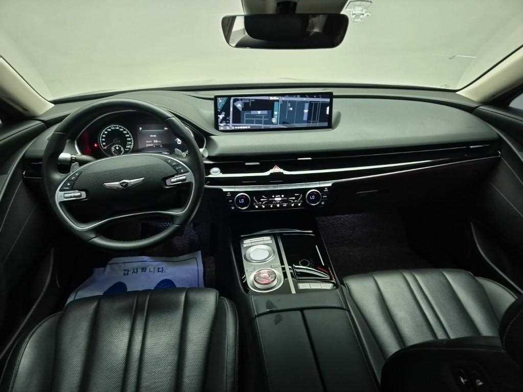 Genesis G80 - Vista 7