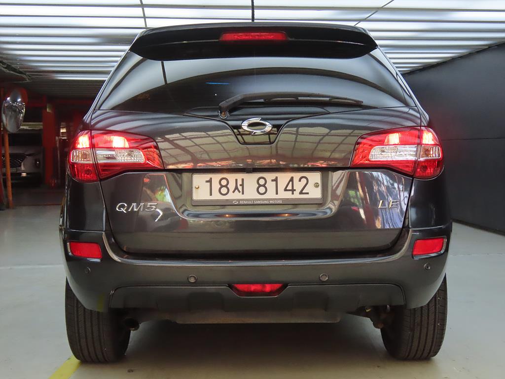 SAMSUNG QM5 - Vista 4