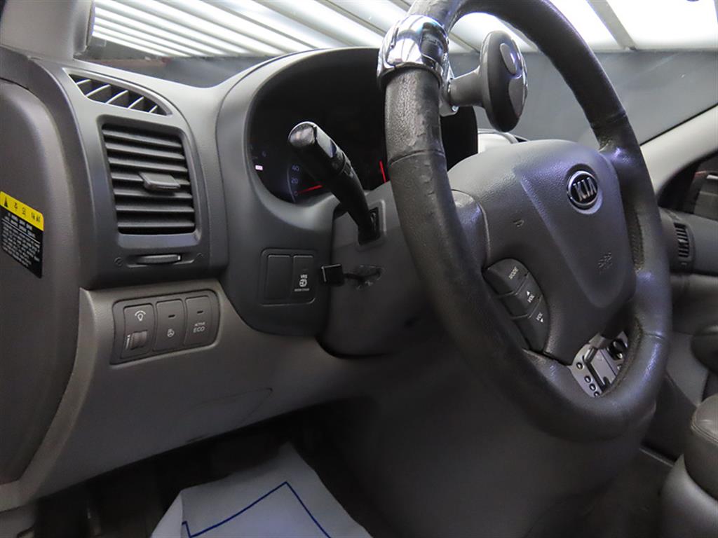 KIA Carnival 2012 Rojo - Importación desde Corea - HF Imports Iquique - Foto 14