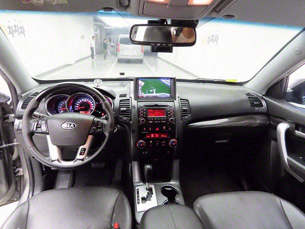 KIA Sorento - Vista 6