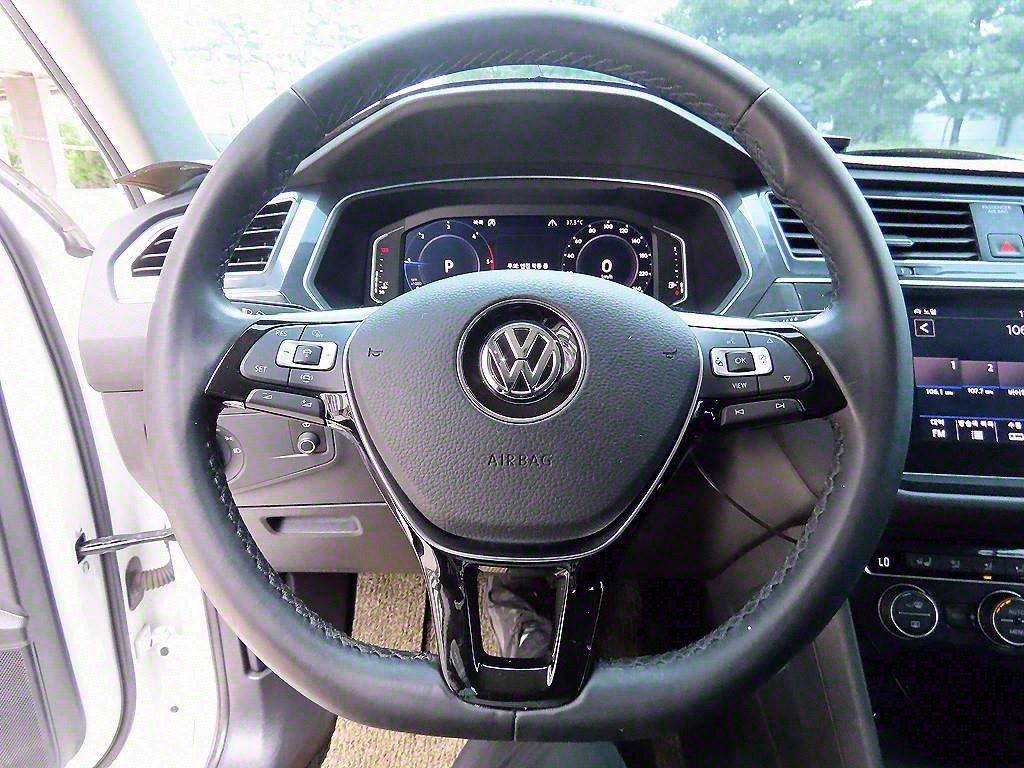 Volkswagen Tiguan - Vista 8