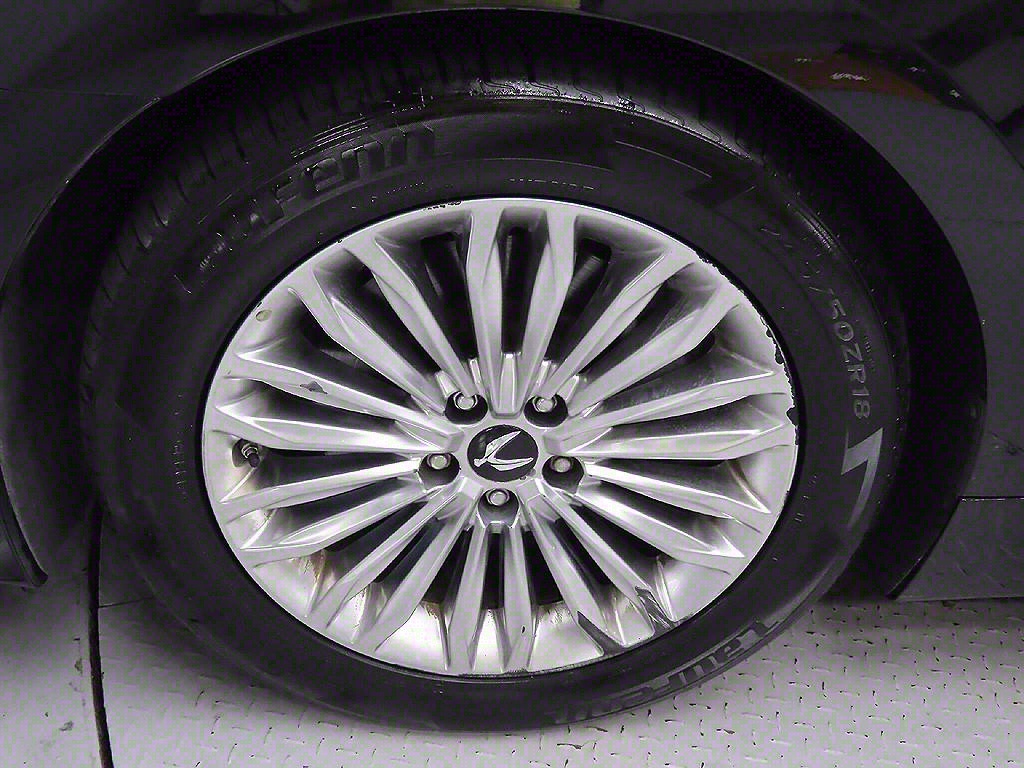 HYUNDAI Equus - Vista 9