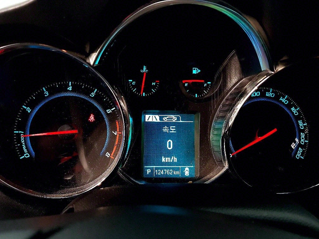 Chevrolet Cruise - Vista 6