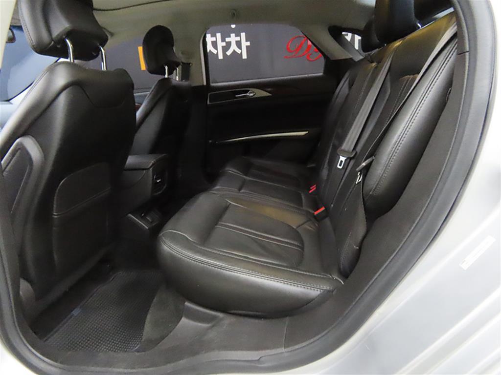 Lincoln MKZ - Vista 6