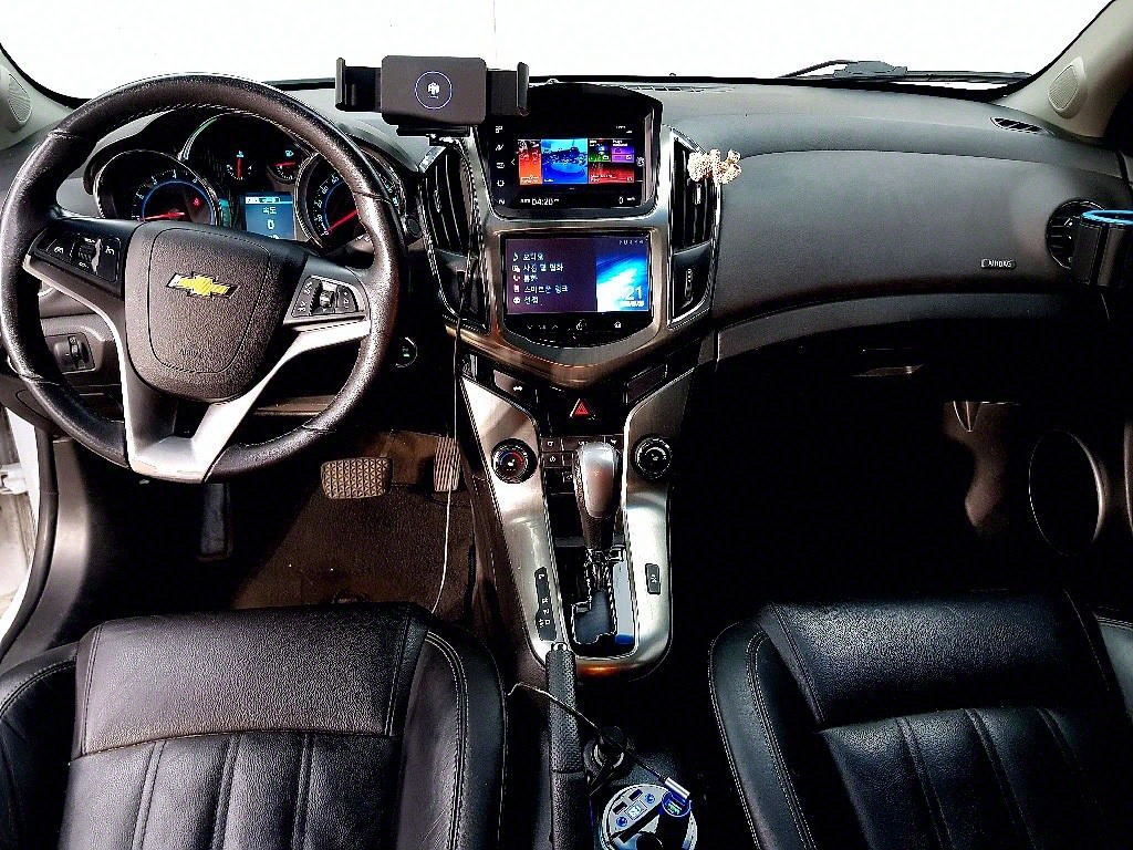 Chevrolet Cruise - Vista 5