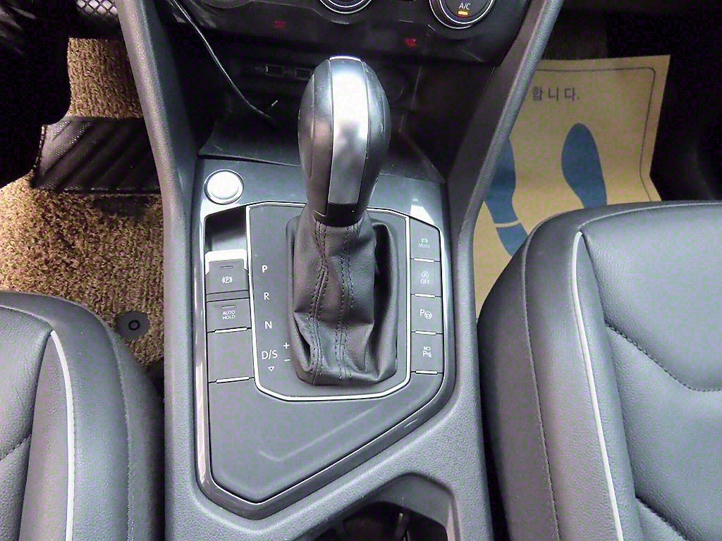 Volkswagen Tiguan - Vista 10