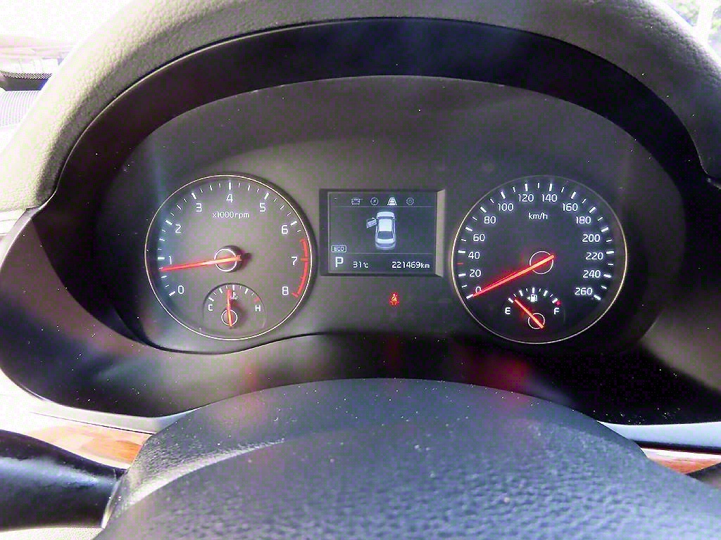 KIA K7 - Vista 9