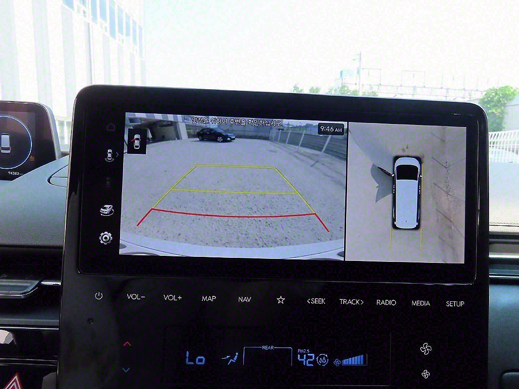 HYUNDAI Staria 2023 Blanco - Importación desde Corea - HF Imports Iquique - Foto 16