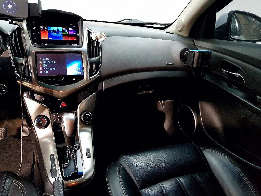 Chevrolet Cruise - Vista 9