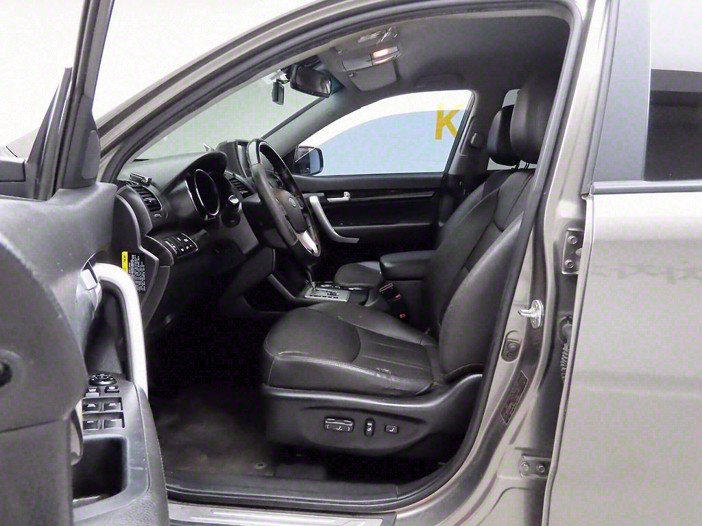 KIA Sorento 2011 Gris - Importación desde Corea - HF Imports Iquique - Foto 13