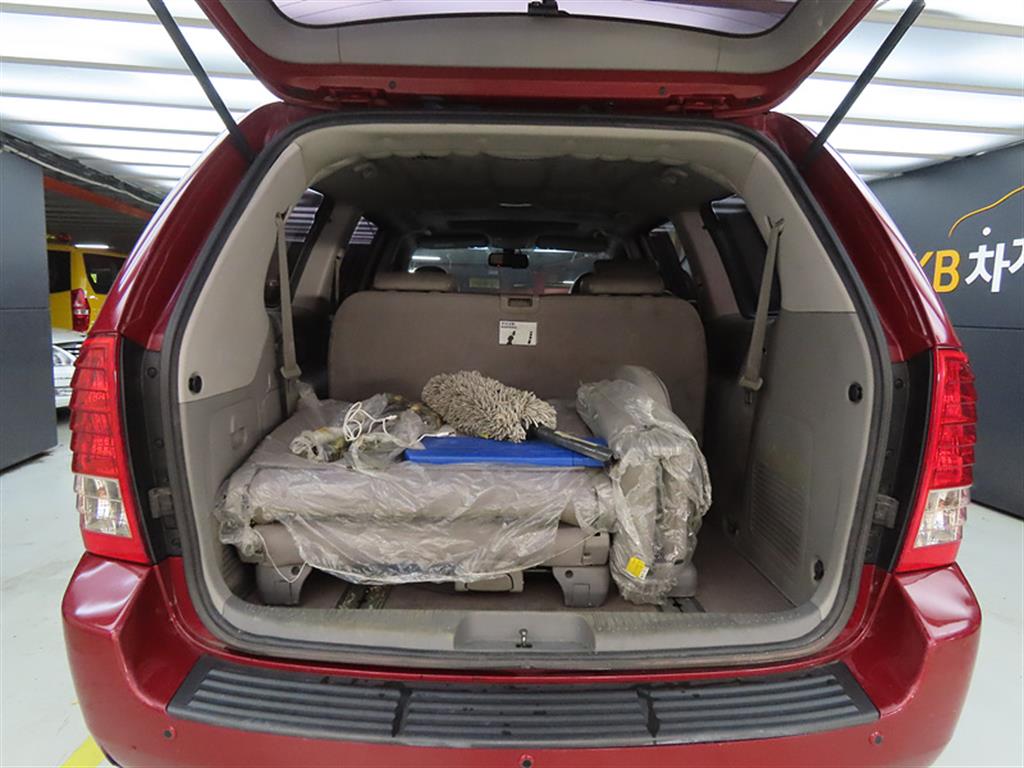 KIA Carnival 2012 Rojo - Importación desde Corea - HF Imports Iquique - Foto 18