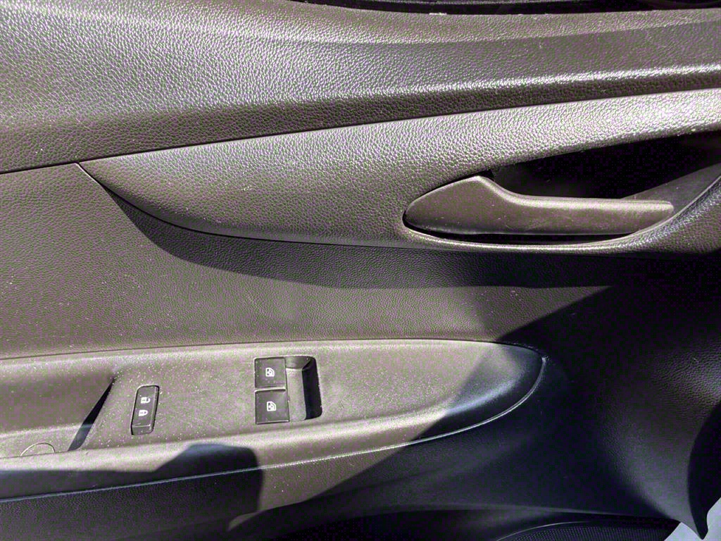 Chevrolet Spark - Vista 11